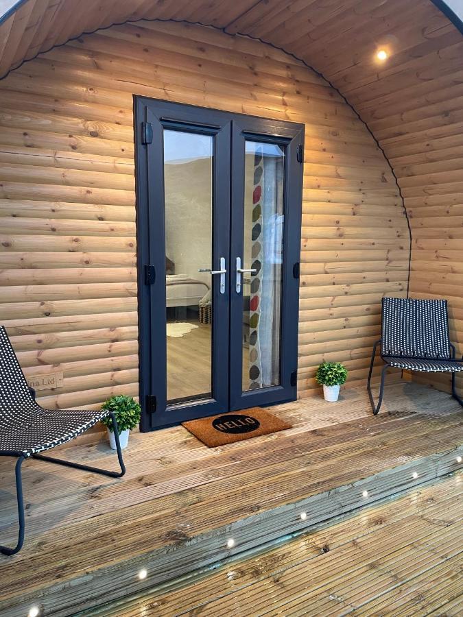 Apex Studio Pod & Jacuzzi Bath Fort William Bagian luar foto