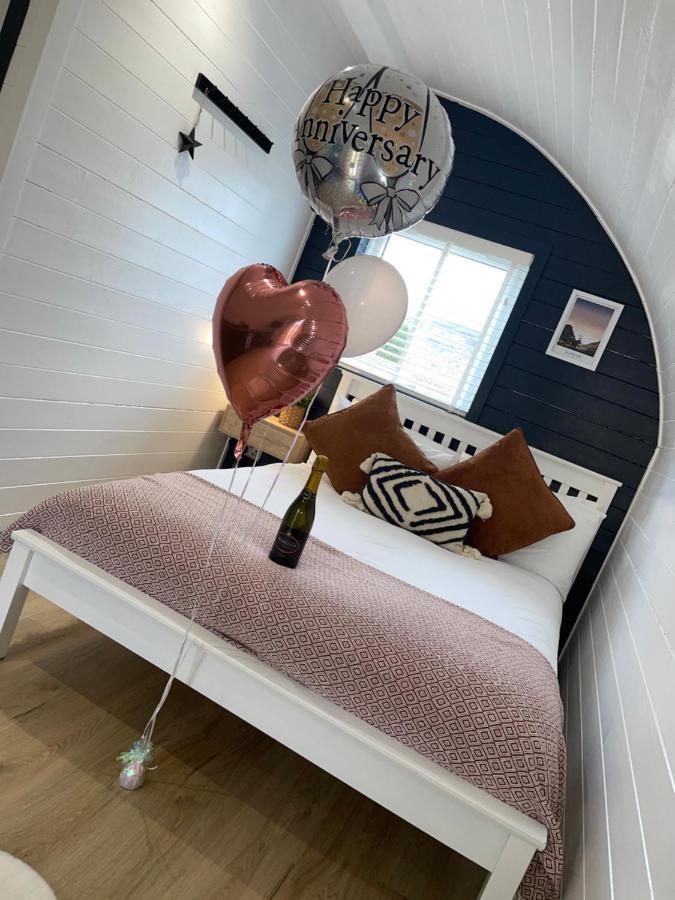 Apex Studio Pod & Jacuzzi Bath Fort William Bagian luar foto